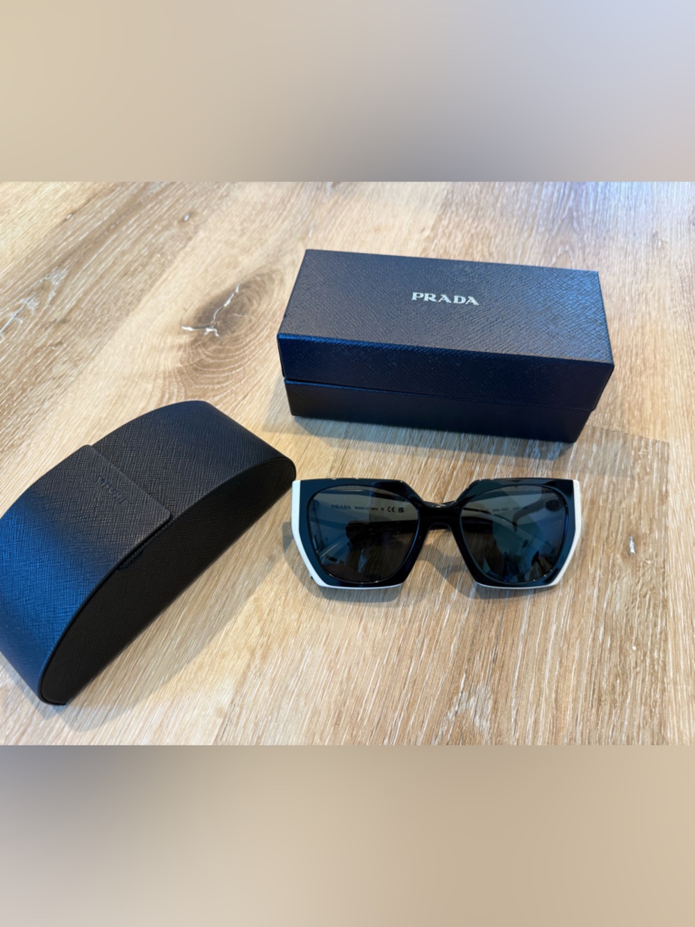 Prada 15WS 15 09Q5S0 black talc sunglasses NIB - Picture 5 of 9